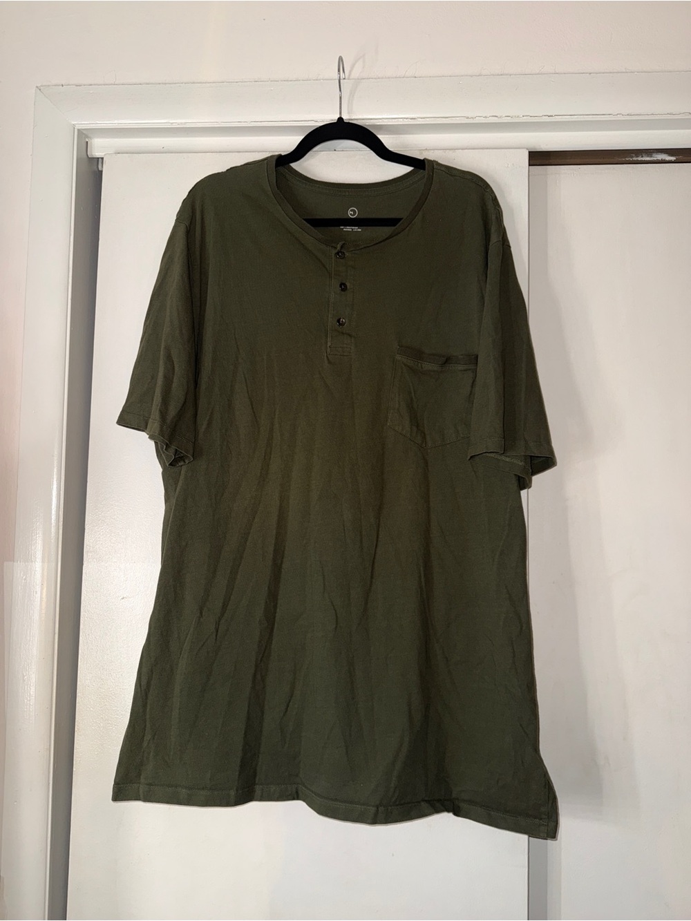 DXL Men's Olive Green Henley Pocket T-Shirt
